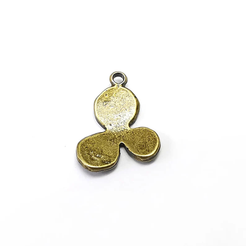 5 Flower Leaf Charms, Bronze Floral Charms, Earring Charms, Bronze Pendant, Necklace Pendant, Antique Bronze Plated Metal 22x16mm G35162