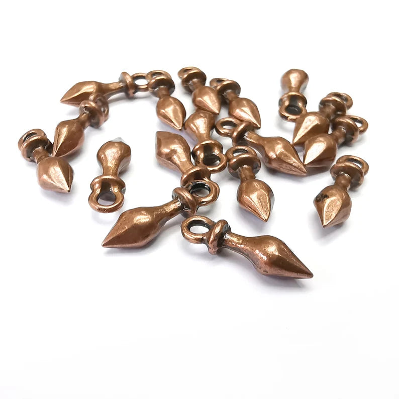 5 Spike Charms, Small Charms, Earring Charms, Copper Pendant, Necklace Pendant, Antique Copper Plated Metal 16x4mm G35165