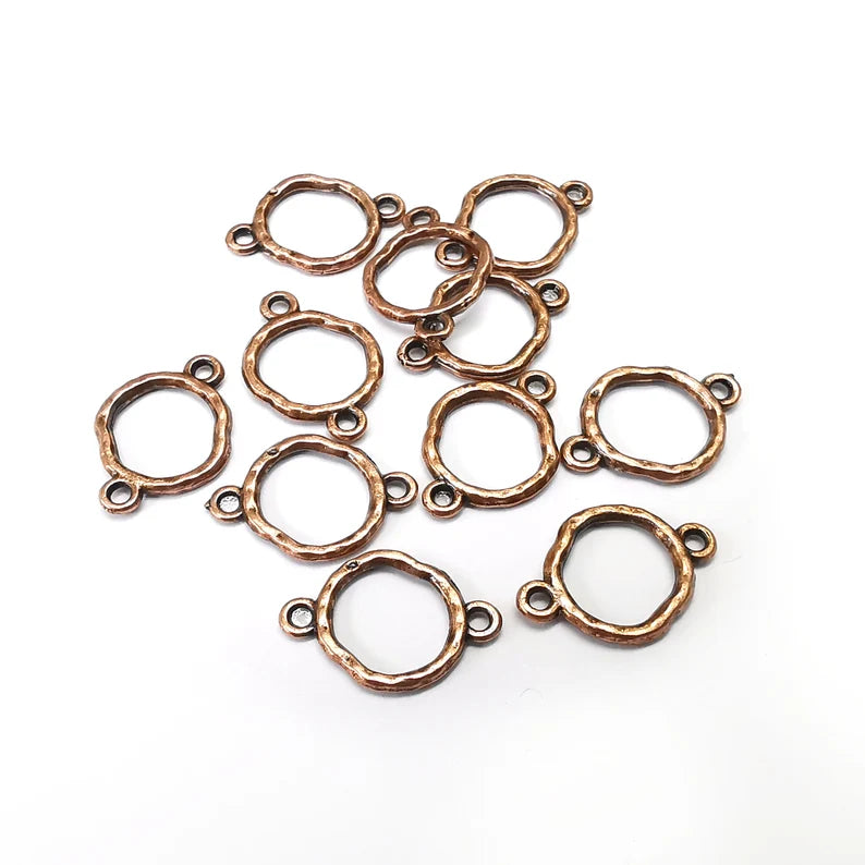 10 Circle Connector, Hammered Disc, Perforated Connector, Round Jewelry Parts, Bracelet Component, Antique Copper Plated Metal 16x11mm G35166