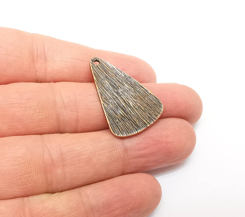 2 Copper Charms, Boho Charms, Dangle Charms, Earring Charms, Rustic Charms, Necklace Parts, Antique Copper Plated 32x21mm G35340