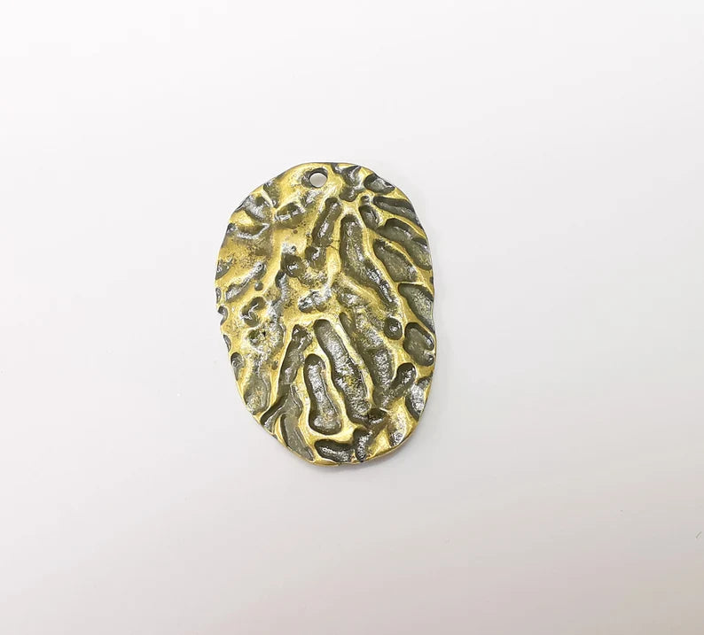 Organic Textured Charms, Ethnic Charms, Rustic Charms, Earring Charms, Bronze Pendant, Necklace Parts, Antique Bronze Plated 38x26mm G35356