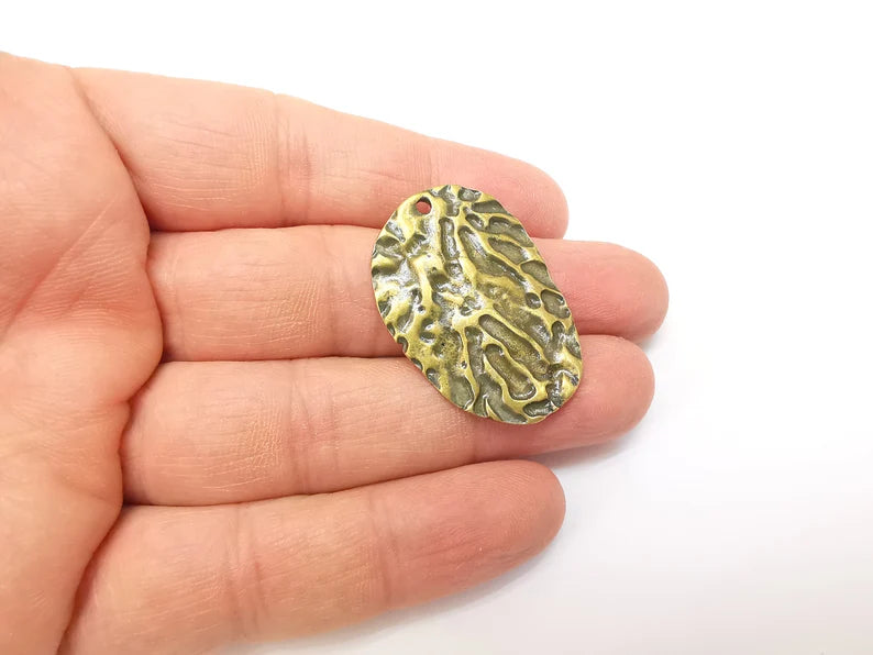 Organic Textured Charms, Ethnic Charms, Rustic Charms, Earring Charms, Bronze Pendant, Necklace Parts, Antique Bronze Plated 38x26mm G35356
