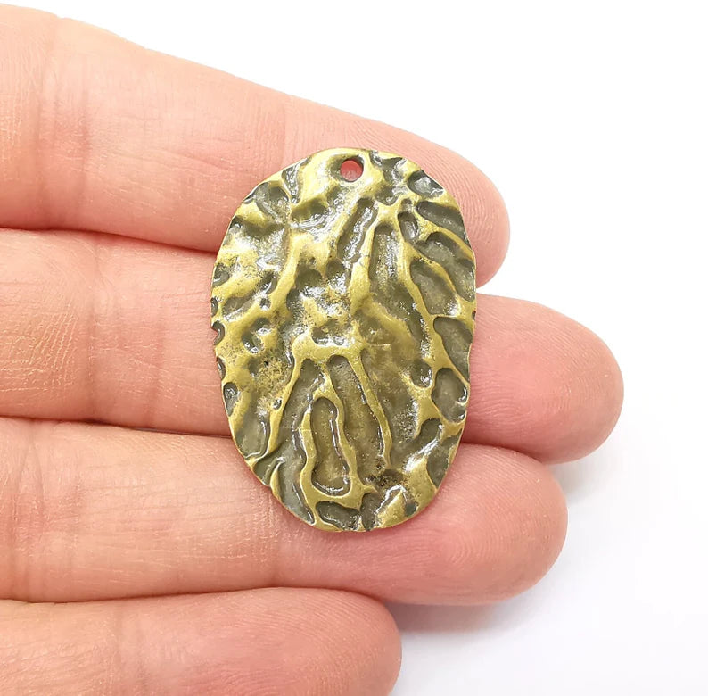 Organic Textured Charms, Ethnic Charms, Rustic Charms, Earring Charms, Bronze Pendant, Necklace Parts, Antique Bronze Plated 38x26mm G35356