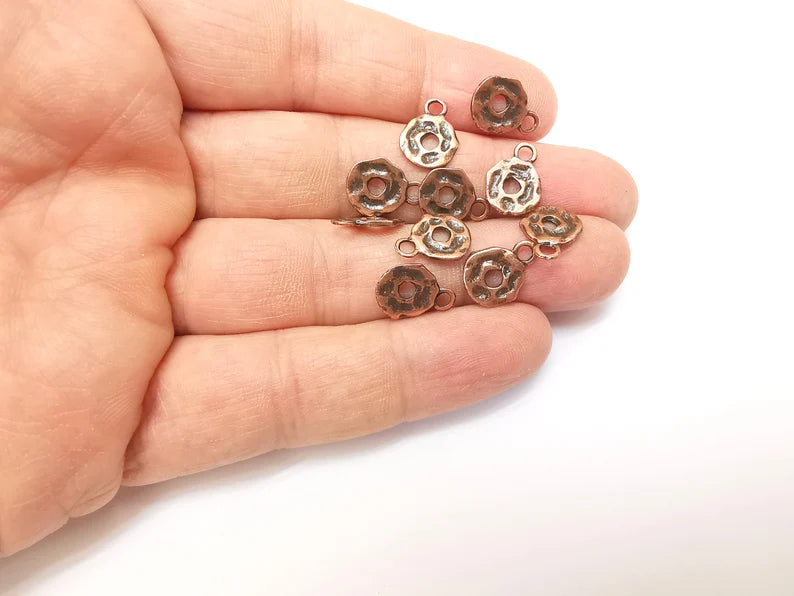 10 Round Hammered Charms, Boho Charms, Baroque Charms, Ethnic Earring Charm, Rustic Charm, Necklace Parts, Antique Copper Plated 13x10mm G35358