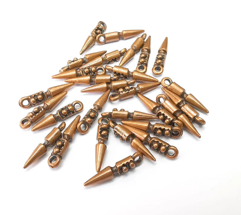 10 Spearhead Charms, Pointed Charms, Dangle Earring Charms, Chain Bracelet Component, Necklace Parts, Antique Copper Plated 18x3mm G35173