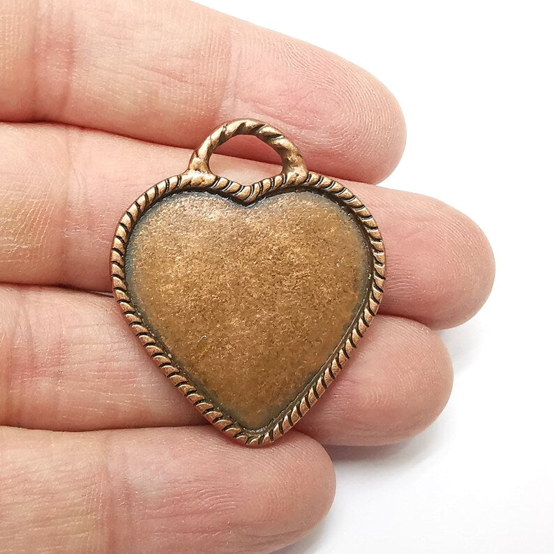 Heart Pendant Blank, Cabochon Bezel, Locket Pendant Base, inlay Mountings, Resin Necklace, Antique Copper Plated Metal (29mm blank) G35363
