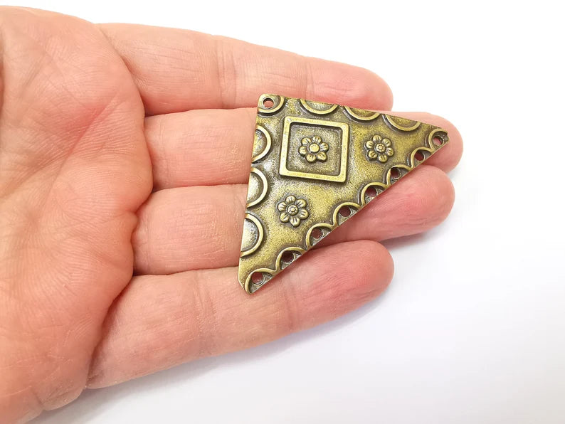 Bronze Triangle Pendant, Ethnic Pendant, Rustic Pendant, Bronze Pendant, Necklace Parts, Antique Bronze Plated 60x35mm G35391