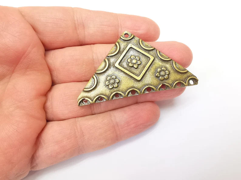 Bronze Triangle Pendant, Ethnic Pendant, Rustic Pendant, Bronze Pendant, Necklace Parts, Antique Bronze Plated 60x35mm G35391