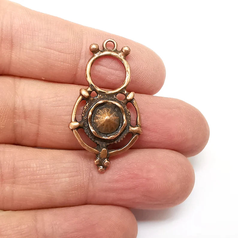 Copper Charms, Baroque Charms, Ethnic Earring Charms, Copper Rustic Pendant, Necklace Parts, Antique Copper Plated 37x20mm G35398