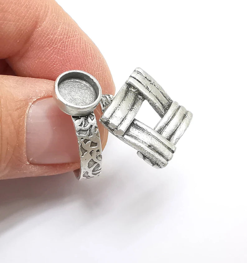 Silver Ring Setting, Cabochon Blank, Resin Bezel, Round Ring Mounting, Epoxy Frame Base, Adjustable Antique Silver Plated Brass 8mm G35242