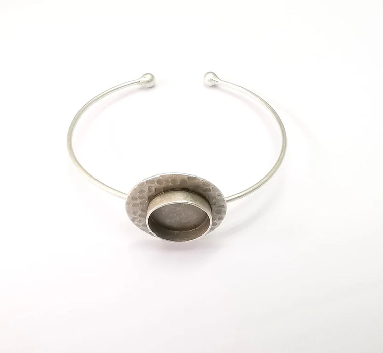 Round Hammered Bracelet, Silver Cuff, Bangle Bezel, Resin Blank, Wristband Cabochon Base, Adjustable Antique Silver Brass (14mm) G35420