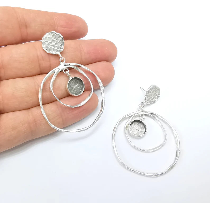 Circled Earring Base, Dangle Resin Earring Blank, Ear Settings Bezel, Cabochon Mountings, Antique Silver Plated Brass (10mm blanks) G35421