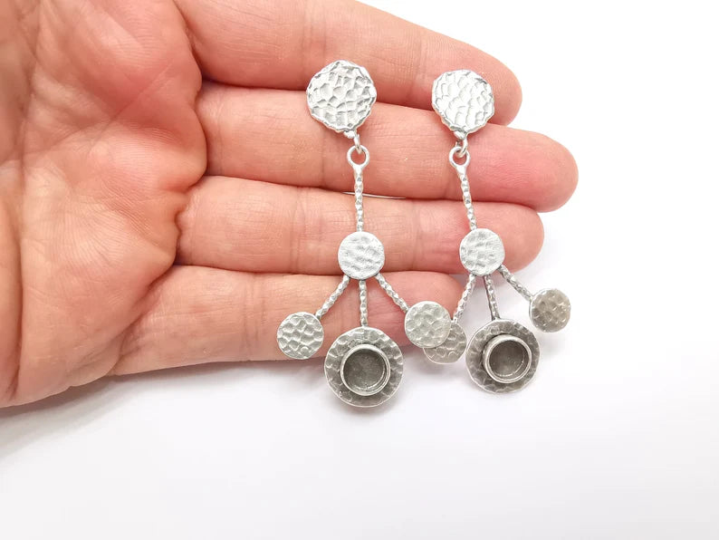 Hammered Earring Blank, Earring Dangle Base, Ear Settings Resin Bezel, Cabochon Mounting, Antique Silver Plated Brass (8mm blanks) G35436