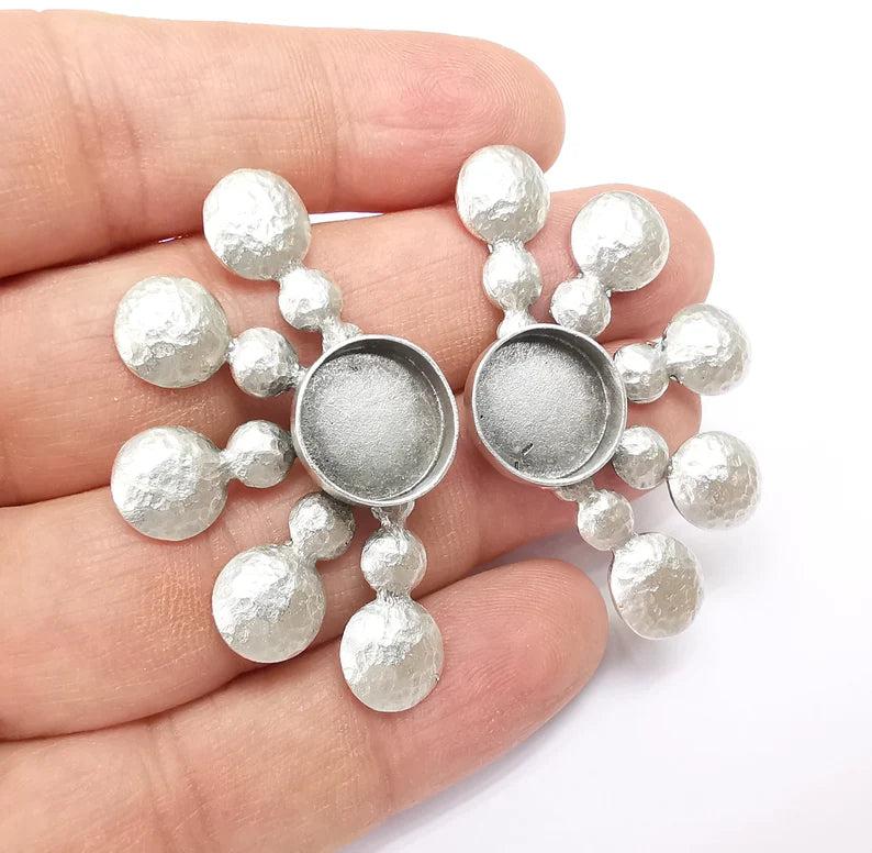 Hammered Earring Blank, Bubble Earring Base, Ear Settings Resin Bezel, Cabochon Mounting, Antique Silver Plated Brass (14mm blanks) G35437
