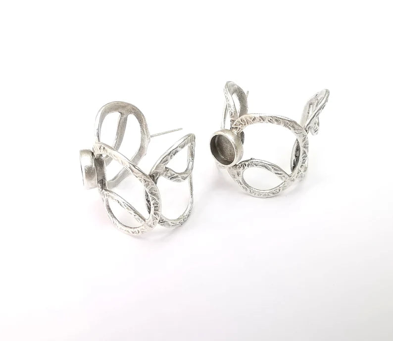 Earring Stud Base, Organic Shape Earring Blank, Ear Settings Resin Bezel, Cabochon Mounting, Antique Silver Plated Brass (8mm blanks) G35439