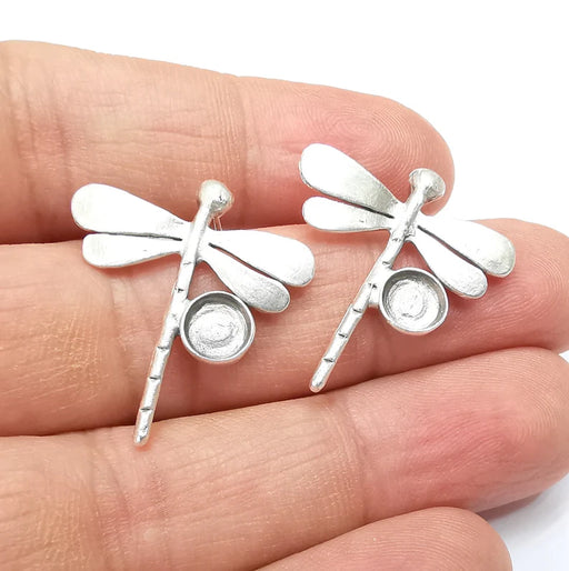 Dragonfly Earring Base, Dragonfly Earring Blank, Ear Setting Resin Bezel, Cabochon Mounting, Antique Silver Plated Brass (6mm blanks) G35440