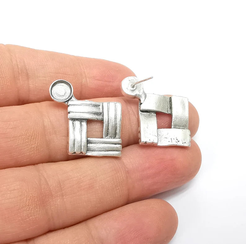Striped Square Earring Base, Earring Blank, Ear Setting Resin Bezel, Cabochon Mounting, Antique Silver Plated Brass (6mm blanks) G35441