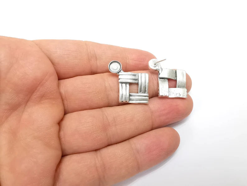 Striped Square Earring Base, Earring Blank, Ear Setting Resin Bezel, Cabochon Mounting, Antique Silver Plated Brass (6mm blanks) G35441