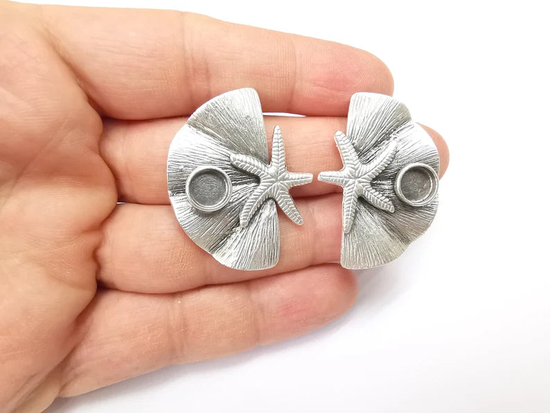 Starfish Earring Base, Earring Blank, Ear Settings Bezel, Resin Blank, Cabochon Mountings, Antique Silver Plated Brass (8mm blanks) G35446