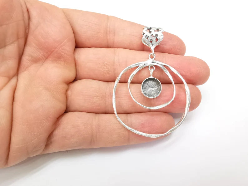 Circle Pendant Bezel, Cabochon Blank, Locket Pendant Base, inlay Mounting, Resin Necklace, Antique Silver Plated Brass 10mm blank G35447