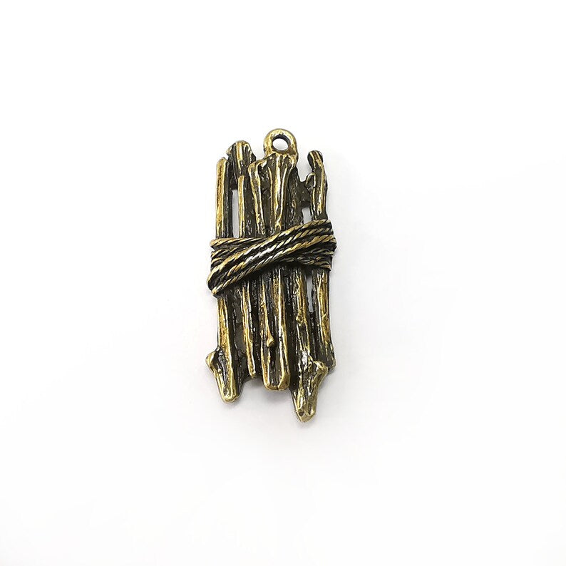 Bronze Dangle Charms, Knot Charms, Rustic Charms, Earring Charms, Bronze Pendant, Necklace Parts, Antique Bronze Plated 38x16mm G35263