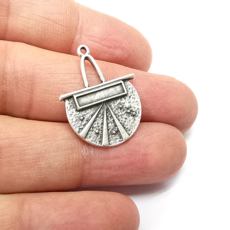 2 Silver Charms, Sunlight Charms, Sun Charms, Silver Pendant, Earring Charms, Antique Silver Plated (27x21mm) G35268