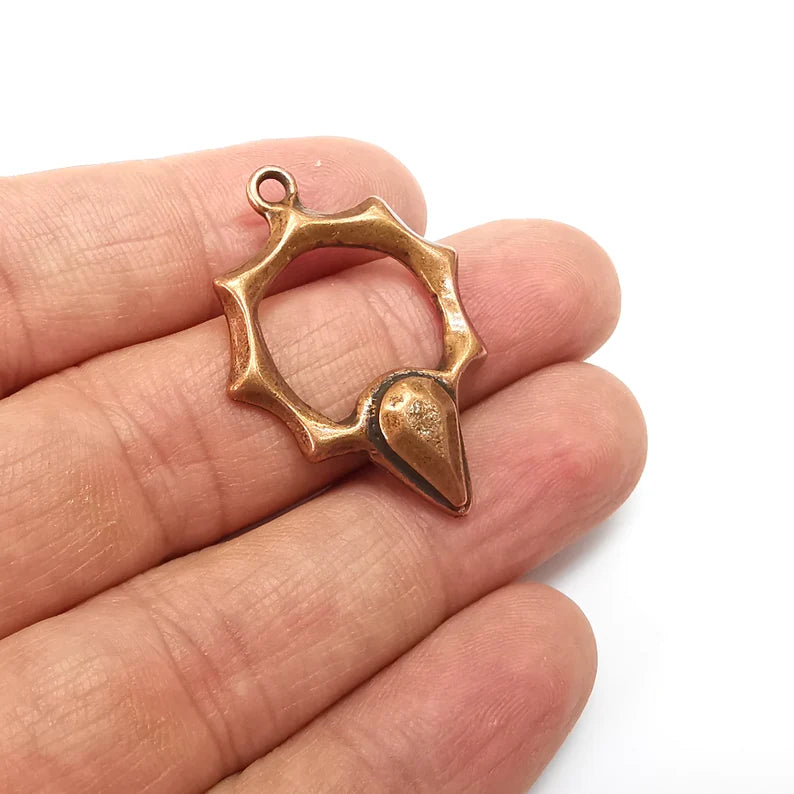 Copper Star Pear Charms, Baroque Charms, Earring Charms, Copper Rustic Pendant, Necklace Parts, Antique Copper Plated 36x26mm G35462
