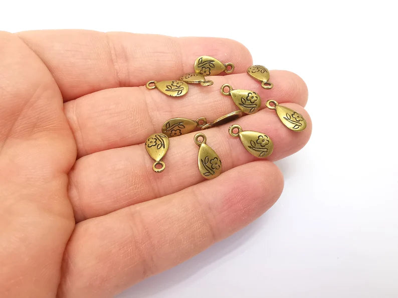 10 Flower Drop Charms, Leaf Flower Charms, Dangle Charm, Bracelet Component, Earring Charm, Necklace Parts, Antique Bronze Plated 14x7mm G35470