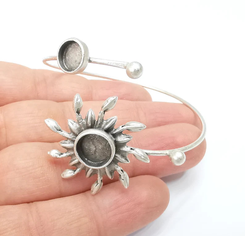 Sun Bracelet, Sun Flower Cuff, Ivy Bangle Bezel, Resin Blank, Wristband Cabochon Base, Adjustable Antique Silver Brass (10mm, 8mm) G35284