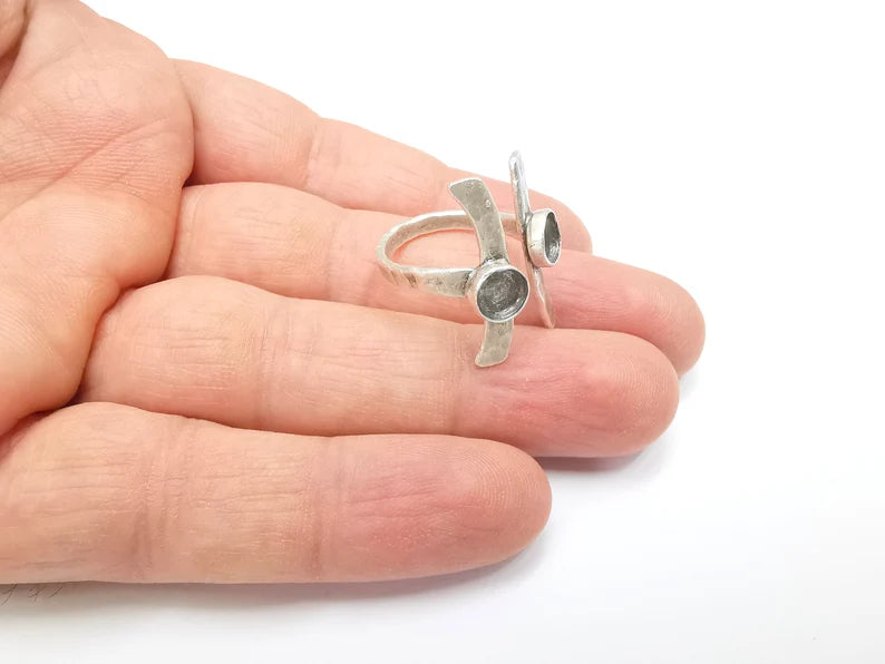 Silver Ring Setting, Cabochon Blank, Resin Bezel, Round Ring Mounting, Epoxy Frame Base, Adjustable Antique Silver Plated Brass 6mm G35293