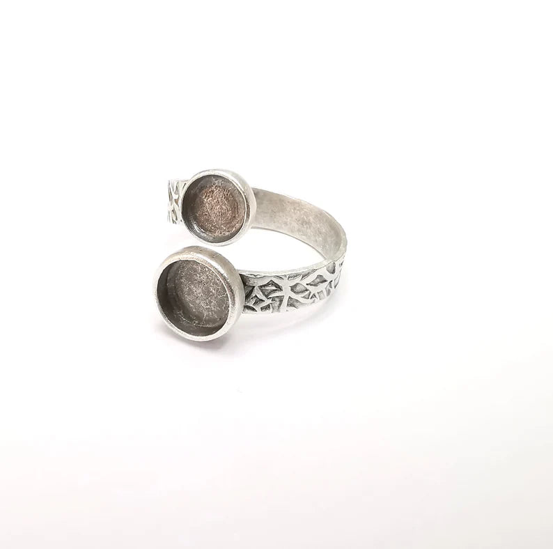 Ring Setting, Cabochon Blank, Resin Bezel, Round Ring Mounting, Epoxy Frame Base, Adjustable Antique Silver Plated Brass 6mm and 8mm G35294