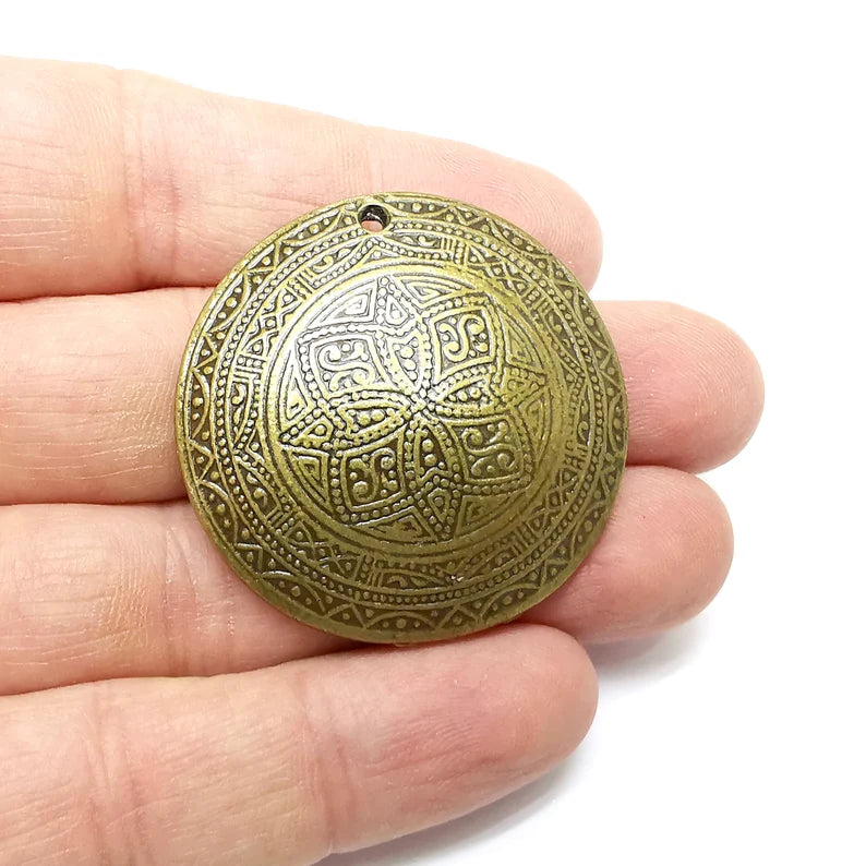 Flower Dome Charms, Ethnic Charms, Rustic Charms, Earring Charms, Bronze Pendant, Necklace Parts, Antique Bronze Plated 42mm G35322