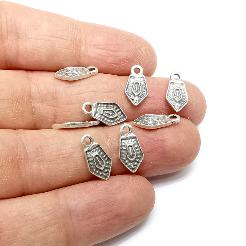 10 Silver Charms, Dangle Charms, Ethnic Earring Charms, Silver Rustic Pendant, Necklace Parts, Antique Silver Plated 14x7mm G35329