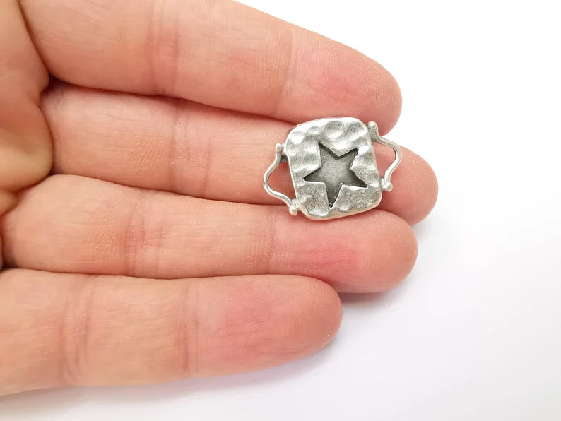 2 Silver Star Connector, Silver Jewelry Parts, Silver Bracelet Component, Antique Silver Finding, Antique Silver Plated Metal (28x19mm) G35498