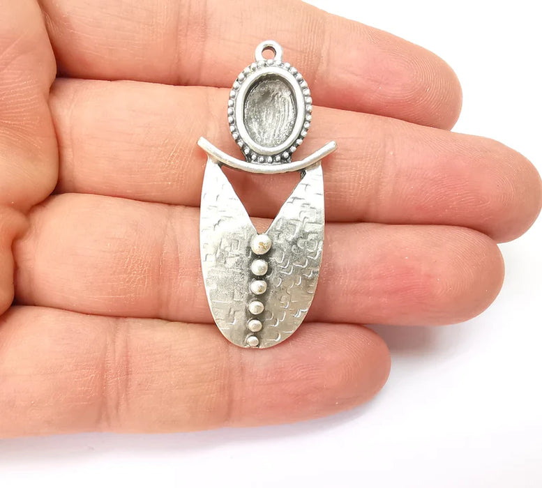 Silver Rustic Charms, Hammered Boho Charm, Ethnic Charm, Earring Charm, Silver Pendant, Necklace Parts, Antique Silver Plated 47x21mm G35512