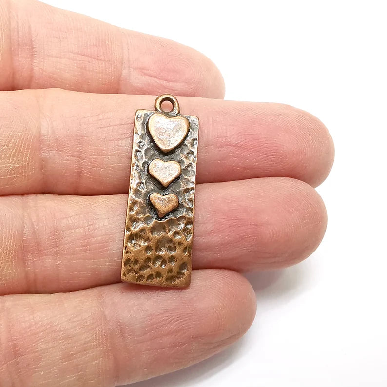 2 Copper Hearts Charms, Baroque Charms, Ethnic Earring Charms, Copper Rustic Pendant, Necklace Parts, Antique Copper Plated 34x12mm G35333