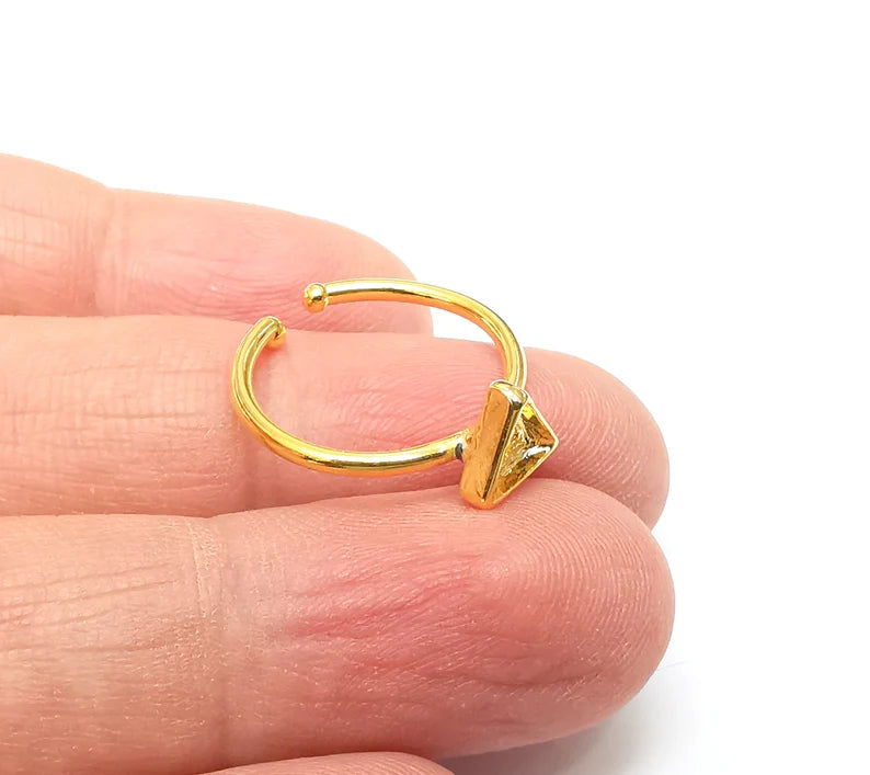 Gold Ring Setting, Cabochon Blank, Resin Bezel, Triangle Ring Mounting, Epoxy Frame Base, Adjustable Antique Gold Plated 5x5x5mm G35345