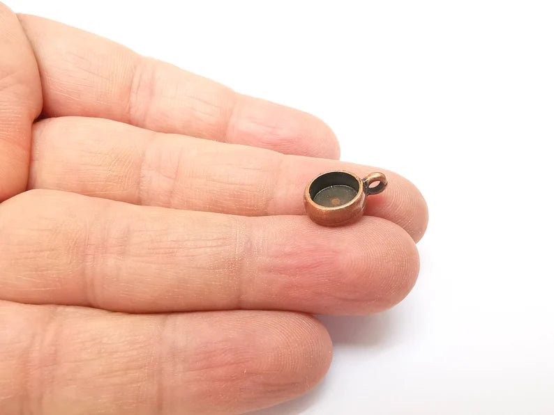 5 Copper Pendant Blank, Cabochon Bezel, Locket Pendant Base, inlay Mountings, Resin Necklace, Antique Copper Plated Metal (8mm blank) G35348