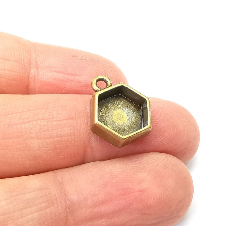 5 Hexagonal Pendant Blanks, Resin Bezel Bases, Mosaic Mountings, Dry flower Frame, Polymer Clay base, Antique Bronze Plated (10mm) G35380