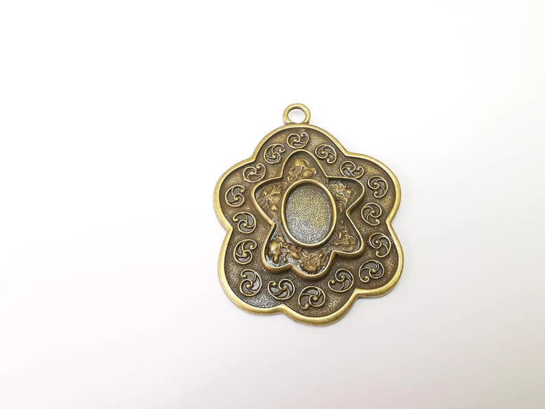 Large Flower Pendant , Ethnic Pendant, Rustic Pendant, Earring Pendant, Bronze Pendant, Necklace Parts, Antique Bronze Plated 68x53mm G35387