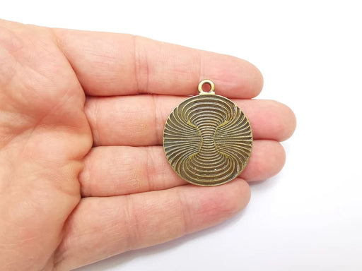 Bronze Pendant, Bronze Charms, Earring Charms, Dangle Pendant, Locket Pendant, Necklace Pendant, Antique Bronze Plated Metal 39x33mm G35397