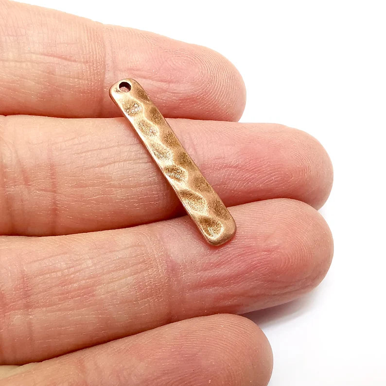 5 Copper Hammered Charms, Baroque Charms, Rectangle Earring Charms, Copper Rustic Pendant, Necklace Parts Antique Copper Plated 30x5mm G35413