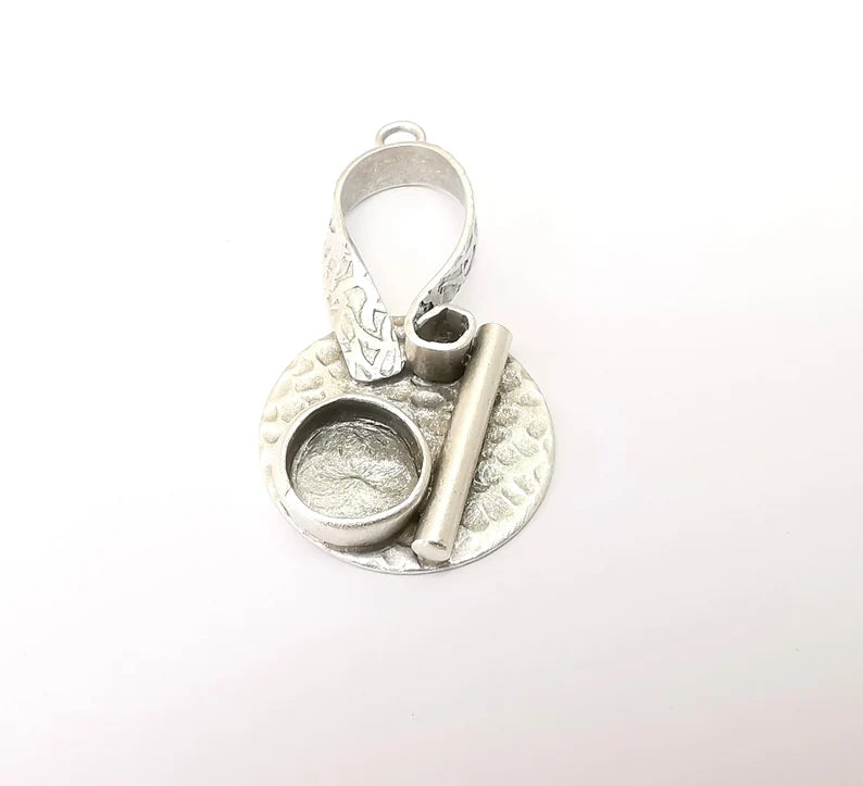 Silver Pendant Blank, Cabochon Bezel, Locket Pendant Base, inlay Mountings, Resin Necklace, Antique Silver Plated Brass (8mm blank) G35544