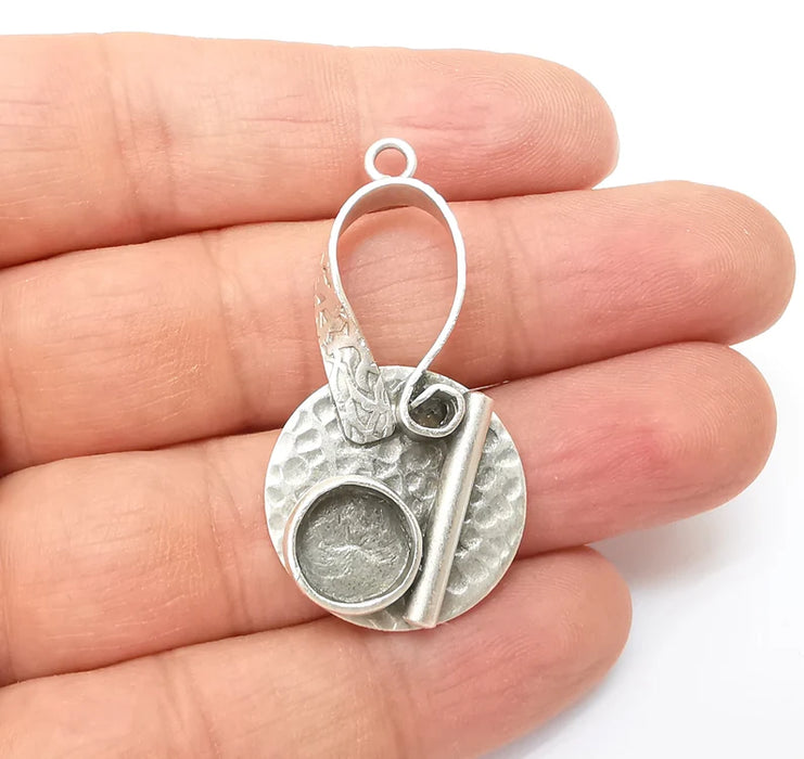 Silver Pendant Blank, Cabochon Bezel, Locket Pendant Base, inlay Mountings, Resin Necklace, Antique Silver Plated Brass (8mm blank) G35544