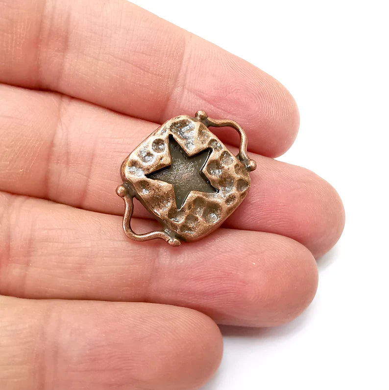 2 Copper Star Connector, Copper Jewelry Parts, Bracelet Component, Antique Copper Finding, Antique Copper Plated Metal (28x19mm) G35550