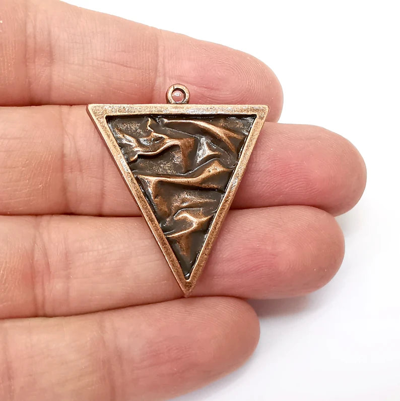 Copper Triangle Charms, Boho Charm, Rustic Charm, Earring Charm, Copper Pendant, Necklace Parts, Antique Copper Plated 37x32mm G35551