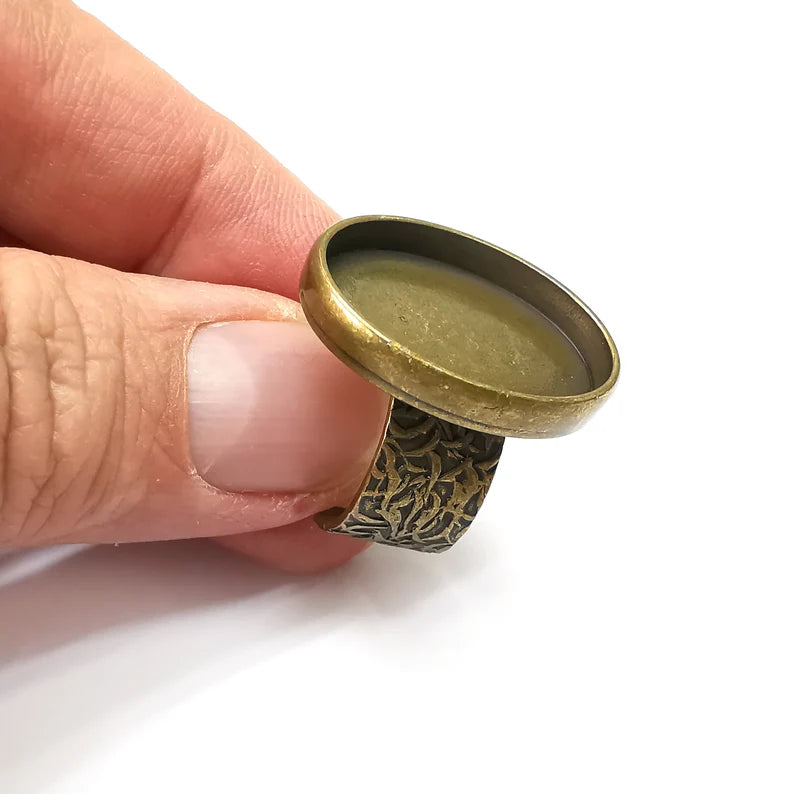 Bronze Ring Setting, Cabochon Blank, Resin Bezel, Oval Ring Mounting, Epoxy Frame Base, Adjustable Antique Bronze Plated 25x18mm G28692