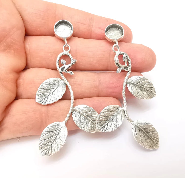 Leafy Earring Base, Leaf Earring Blank, Ear Settings Bezel, Resin Blank, Cabochon Mounting, Antique Silver Plated Brass (10mm blanks) G35565