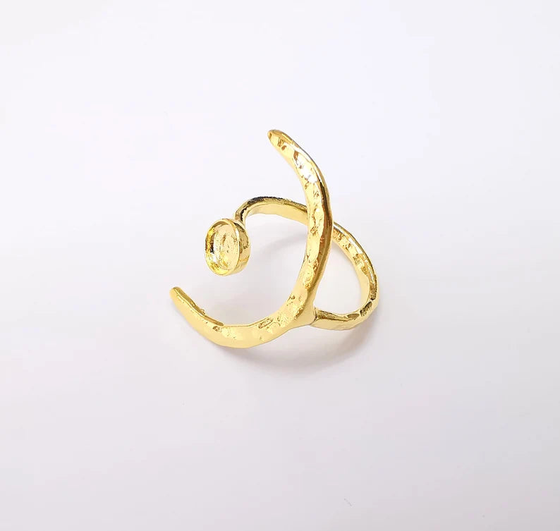 Gold Ring Crescent Setting, Moon Ring Blank, Resin Bezel, Celestial Ring Mounting, Epoxy Frame, Adjustable Antique Gold Plated 6mm G35543