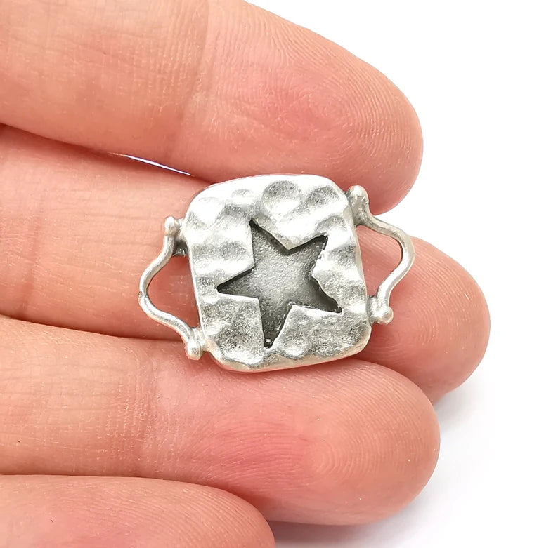 2 Silver Star Connector, Silver Jewelry Parts, Silver Bracelet Component, Antique Silver Finding, Antique Silver Plated Metal (28x19mm) G35498